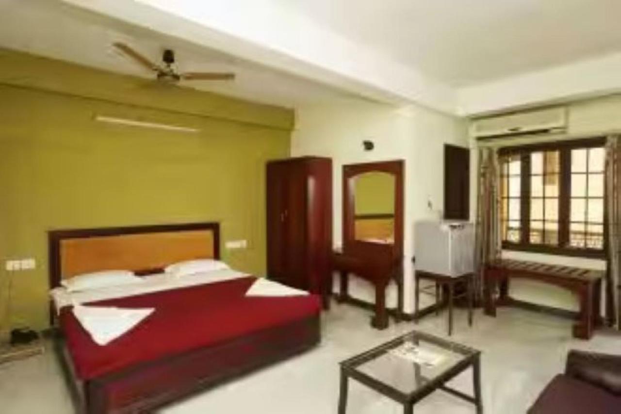 Hotel Soorya Heritage Inn Pondicherry Esterno foto